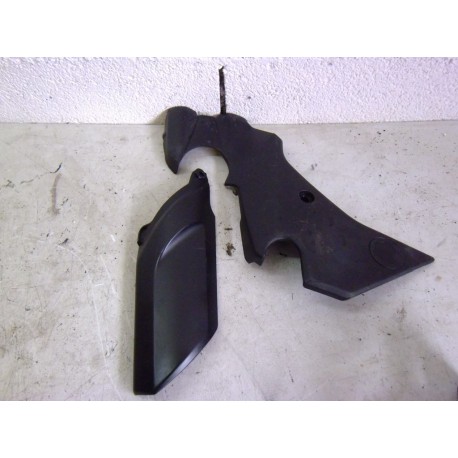 LOT DE 2 CACHES - KAWASAKI ER6N 2012