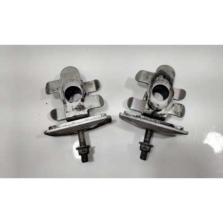 TENDEUR DE CHAINE - SUZUKI 650 SVS