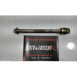 AXE DE ROUE AVANT - 125 NX HONDA