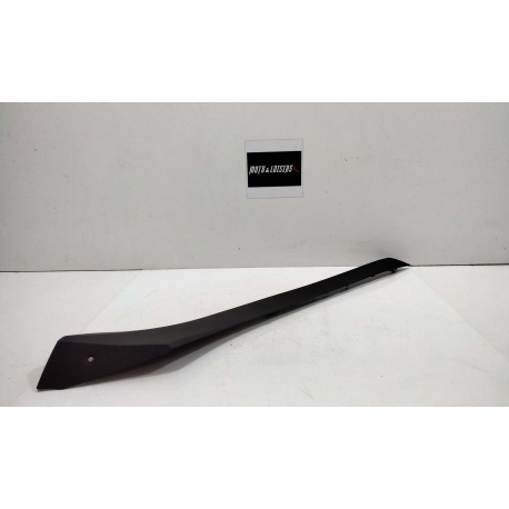 CARENAGE DROIT - YAMAHA 125 X-MAX