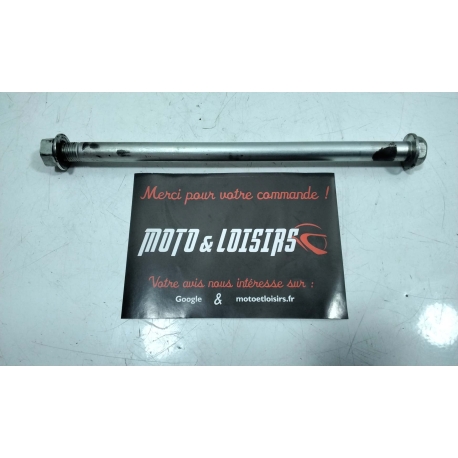 AXE DE ROUE - KAWASAKI ER5