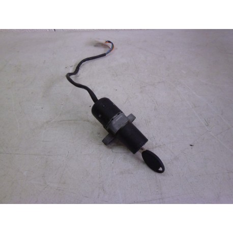 CONTACTEUR A CLEF - GILERA SMT SUPERMOTARD 50