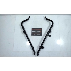 SUPPORT DE MARCHE PIED - HONDA FORZA 125