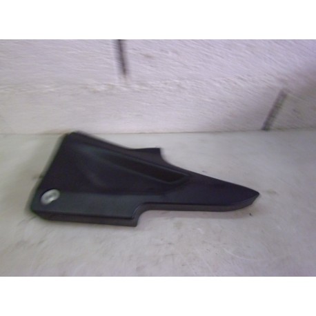 CACHE SOUS SELLE - DAELIM ROADWIN 125