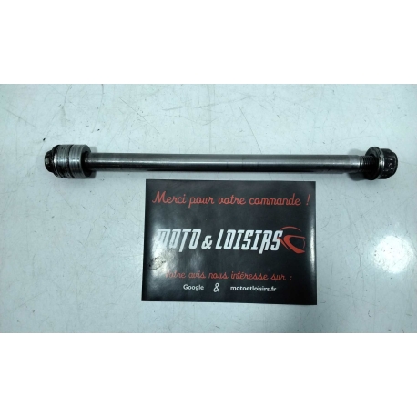 AXE DE ROUE ARRIERE - DAELIM VS 125