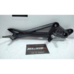 PLATINE REPOSE PIED DROITE - DUCATI MONSTER 796