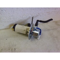 POMPE A ESSENCE - SUZUKI GSR 600