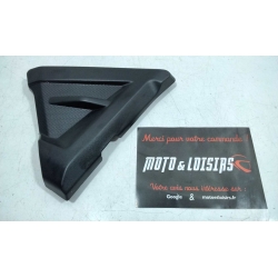 CACHE SOUS SELLE DROIT - VOGE 125 NAKED R