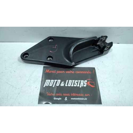 PLATINE REPOSE PIED GAUCHE - GILERA GP 800