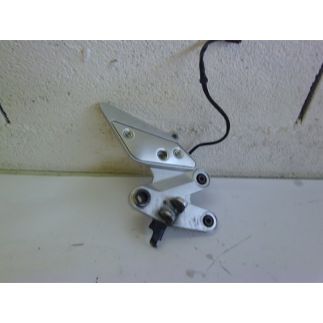 PLATINE DROITE - YAMAHA 600 FZ6 S2