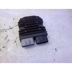 REGULATEUR - YAMAHA MT 07