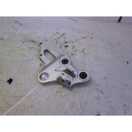 PLATINE REPOSE PIED - YAMAHA MT 07