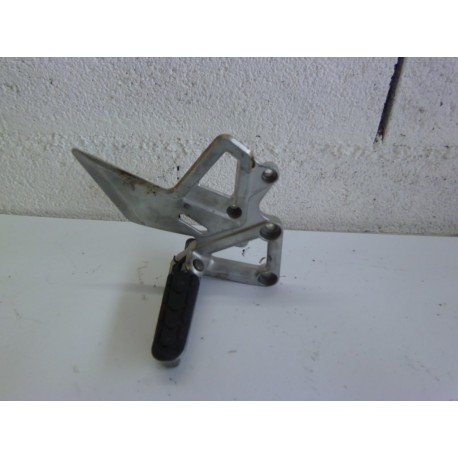 PLATINE DROITE - HONDA VFR 800