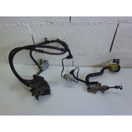FREIN ARRIERE COMPLET - HONDA VFR 800