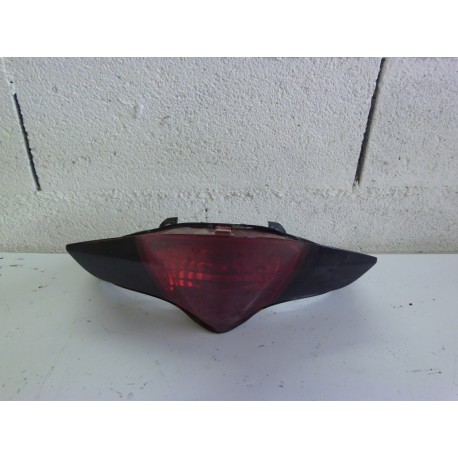 FEU ARRIERE - HONDA VFR 800