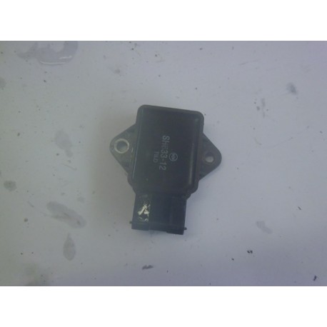 REGULATEUR - HONDA HORNET S 600