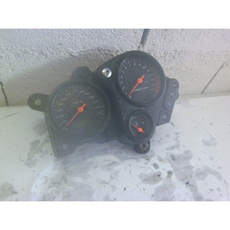 COMPTEUR - HONDA HORNET S 600