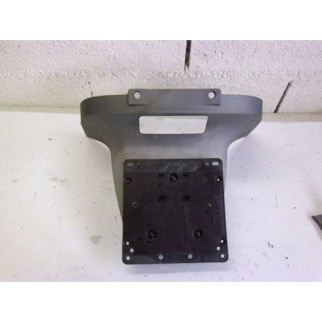 SUPPORT DE PLAQUE - PIAGGIO X9 125