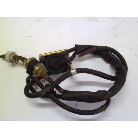 POMPE A ESSENCE - PIAGGIO X9 125