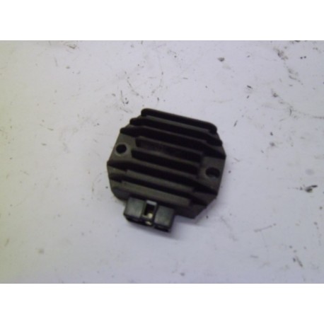 REGULATEUR - PIAGGIO X9 125