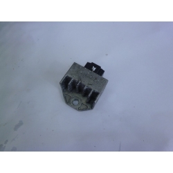 REGULATEUR - PEUGEOT TWEET RS