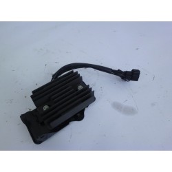 REGULATEUR - SUZUKI GSR 750