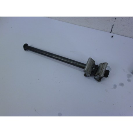 AXE DE ROUE ARRIERE - YAMAHA XJR 1200