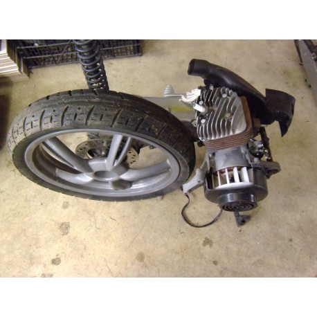 Moteur peugeot 100cc Clearance