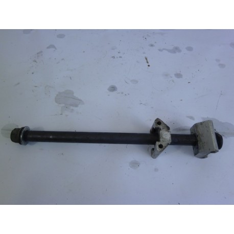 AXE DE ROUE - YAMAHA XJR 1300