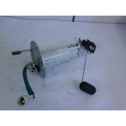 POMPE A ESSENCE - SUZUKI GSR 750