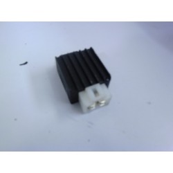 REGULATEUR DE TENSION - KEEWAY MILANO