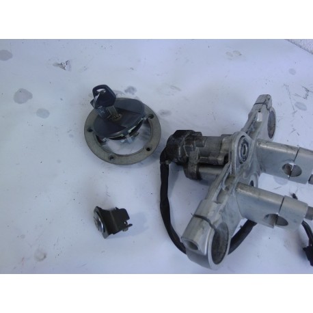 CONTACTEUR A CLEF COMPLET - SUZUKI 650 BANDIT