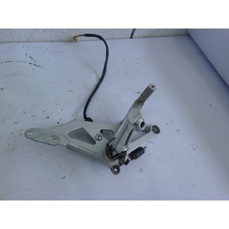 PLATINE DROITE - SUZUKI GSXR 750