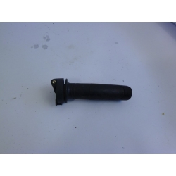 POIGNEE DE GAZ - SYM ORBIT 2