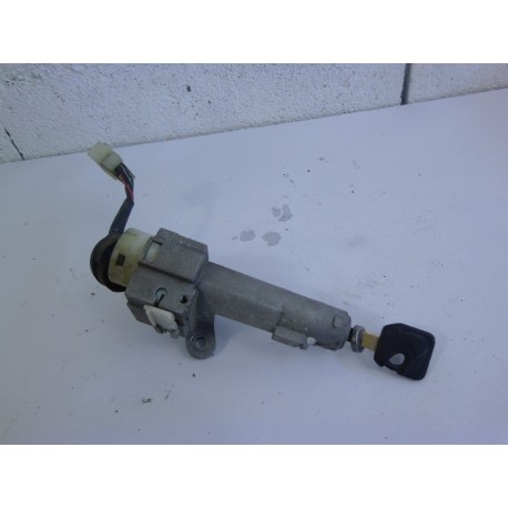 CONTACTEUR A CLEF - SYM ORBIT 2