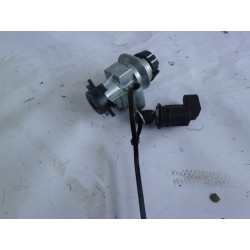 CONTACTEUR A CLEF - PEUGEOT VIVACITY 50