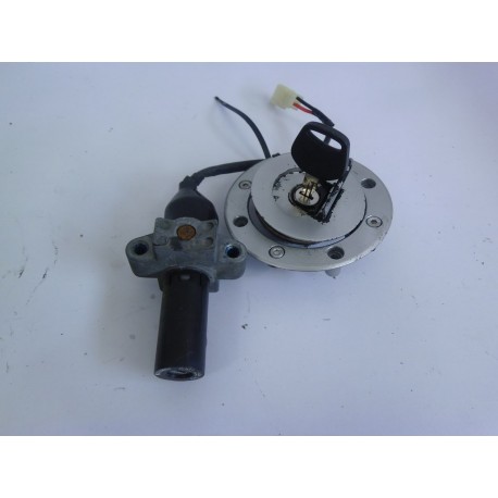 CONTACTEUR A CLEF - DAELIM ROADWIN 125