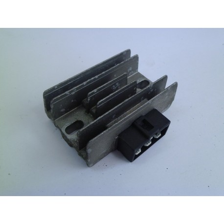 REGULATEUR - PIAGGIO X9 EVOLUTION 125