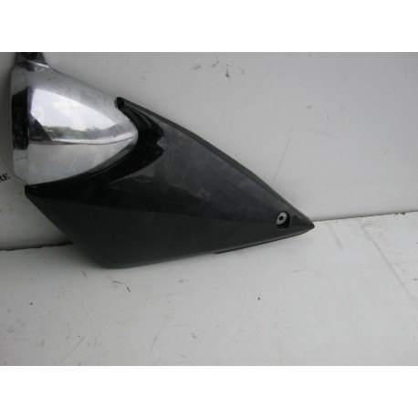 CACHE LATERAL GAUCHE - SUZUKI 600 BANDIT