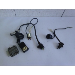 PIECES ELECTRIQUE CDI RELAIS BOBINE - VASTRO R-ONE