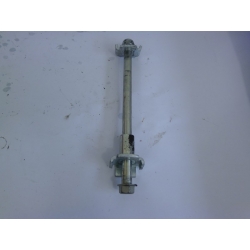 AXE DE ROUE ARRIERE - RIEJU RS3 NAKED