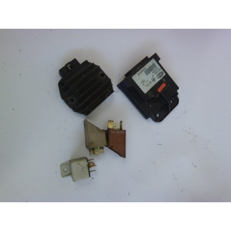 LOT DE PIECE ELECTRIQUE - PIAGGIO X9 125