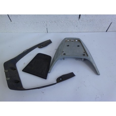 LOT DE 3 PLASTIQUES - PIAGGIO NRG