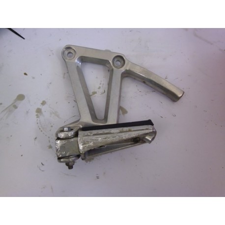 PLATINE PASSAGER GAUCHE - YAMAHA 600 FAZER