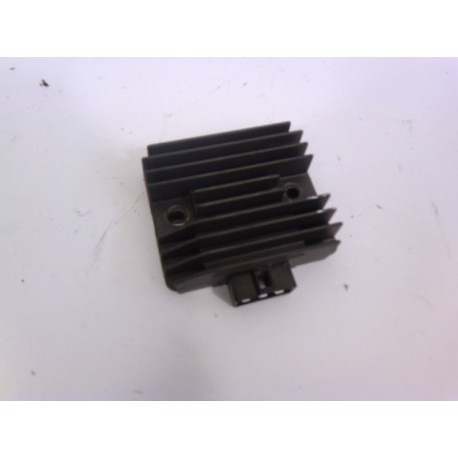 REGULATEUR - YAMAHA XJ6