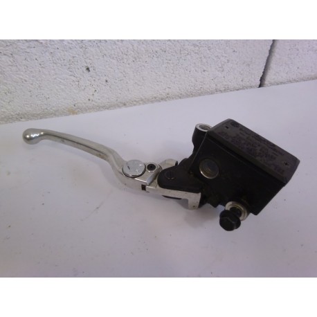 MAITRE CYLINDRE DE FREIN AVANT - YAMAHA XJ6