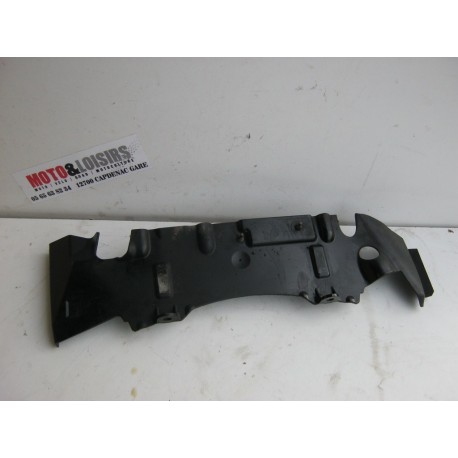PLASTIQUE DESSUS RADIATEUR BMW K1200S 2007