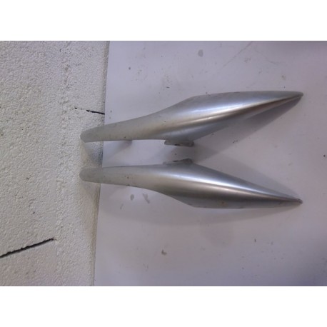 POIGNEE PASSAGER - SUZUKI GLADIUS 650 2011