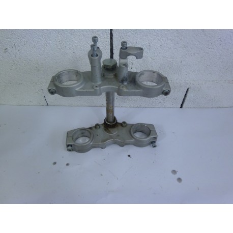 TES DE FOURCHE - RIEJU RS3 NAKED