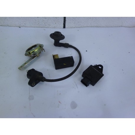 LOT DE PIECES ELECTRIQUE - PEUGEOT LUDIX